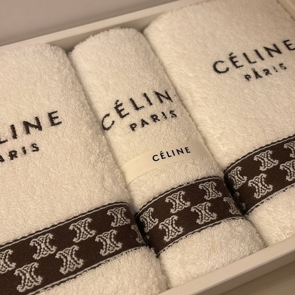 CELINE HAND TOWEL SET - Picture 4 of 7
